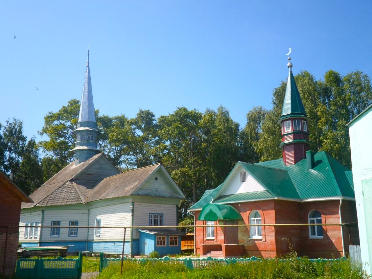 Центр татарской культуры в д. Кестым. Адрес - Балезинский район, д. Кестым,  ул. Школьная, д.8