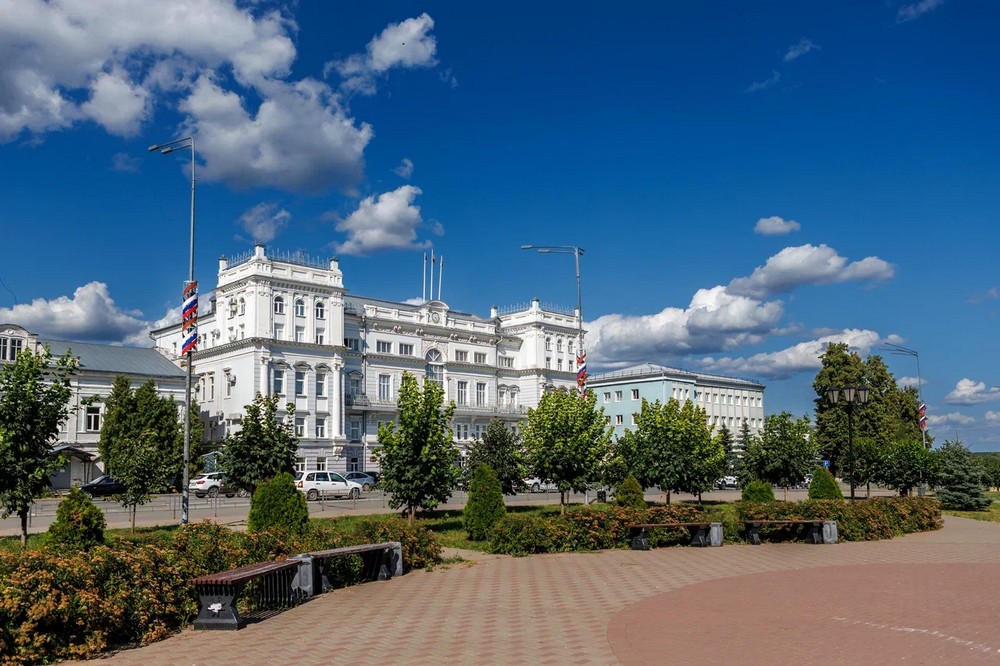 Здание бывшей городской управы в городе Сарапул | Визит Удмуртия Здание бывшей городской управы в городе Сарапул | Визит Удмуртия