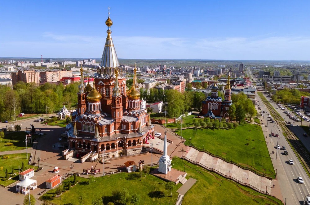 Свято-Михайловский собор в Ижевске - Визит Удмуртия Свято-Михайловский собор в Ижевске - Визит Удмуртия